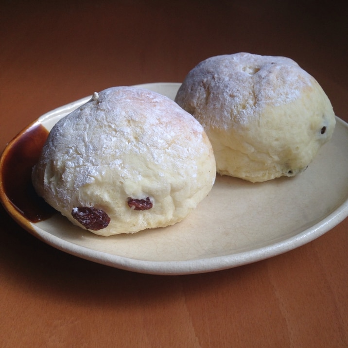 ホットケーキミックスで♪レーズンパン